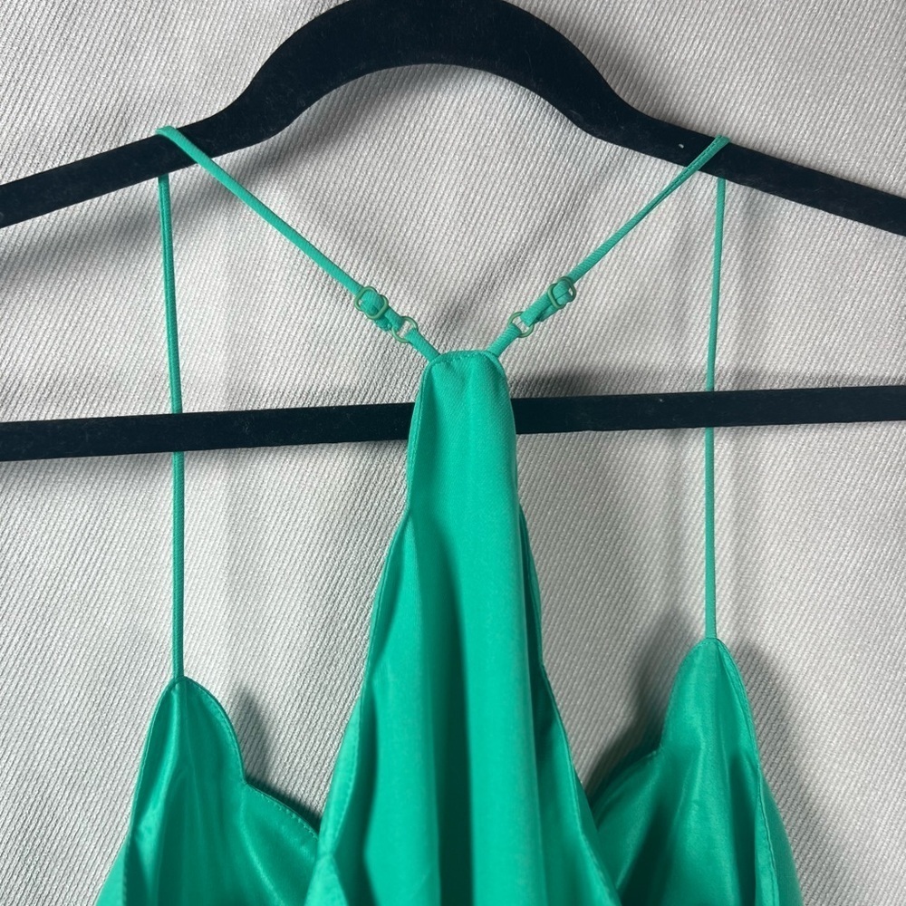 J.Crew Scalloped Lightweight Pullover Racerback Camisole Tank - Size 6 in Green - Picture 7 of 8